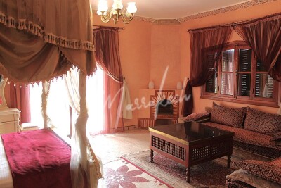 Grande villa avec salle de fête à la location gérance