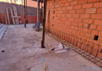 Plateau de 300 m² + 200 m² de terrasse