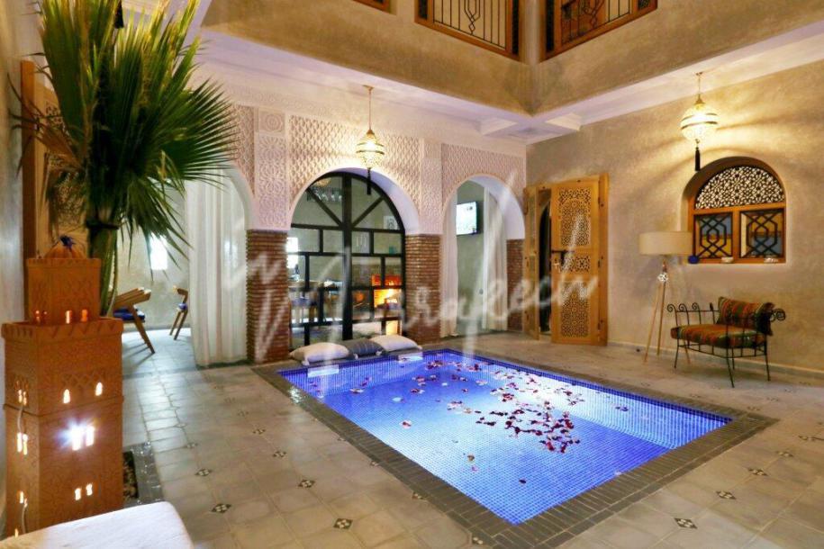 Riad de 8 chambres avec piscine-0