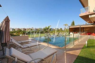 Fabuleuse  villa contemporaine sur le golf