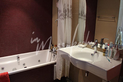 Coquet studio de standing et sans vis à  vis