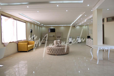 Local de 150m² a Louer sur Targa vide ou meublé