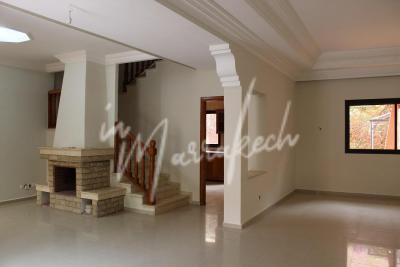 Villa de 4 chambres dans une résidence avec piscine