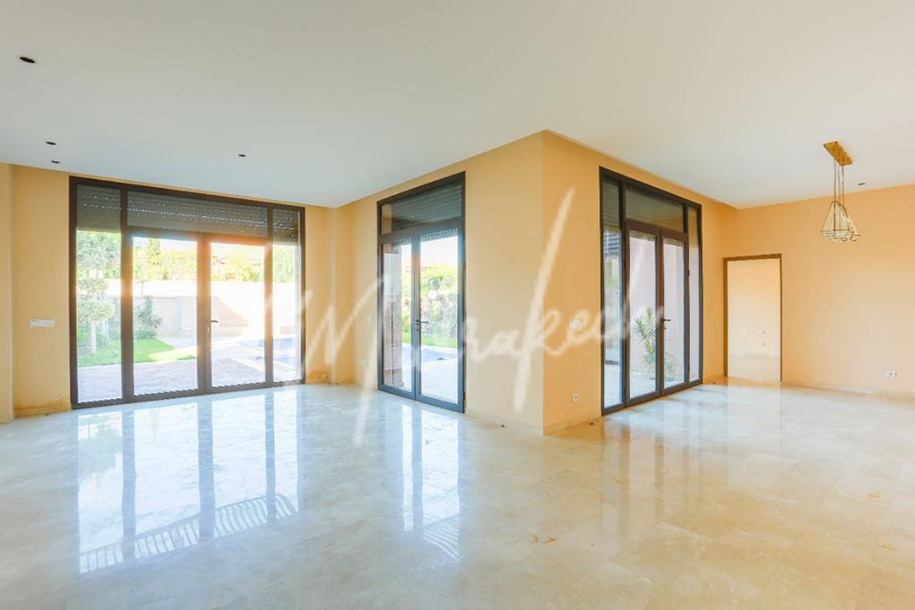 Belle villa de 3 chambres sur  Golf AL MAADEEN-10