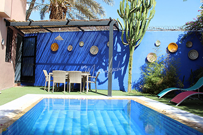 Agréable villa avec piscine à la vente