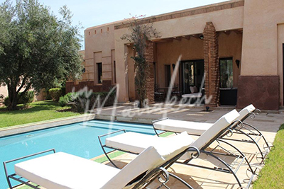 Villa meublée  plain pied sur la route de fes