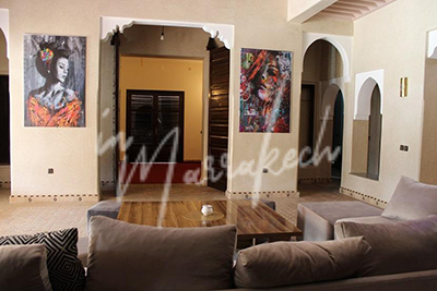Villa de Quatre chambres  à  la vente sur la route de ouarzazate