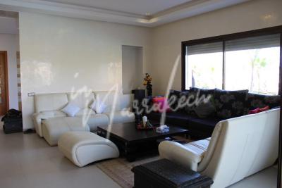 Splendide villa à louer dans un domaine