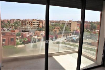 Appartement de deux chambres à louer vide