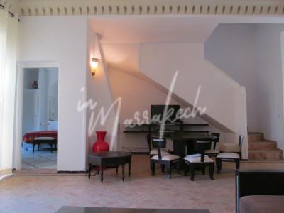 Charmante villa de 3 chambres dans un domaine