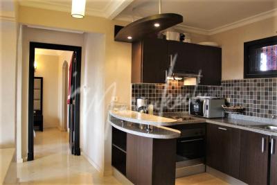 Magnifique appartement au dernier étage à la palmeraie