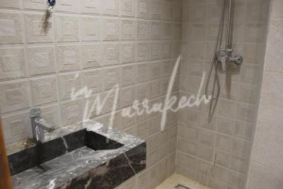 Appartement de deux chambres à louer vide