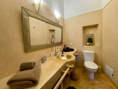 RIAD MAISON D’HÔTE AVEC PISCINE DE 5 CHAMBRES À KASBAH MARRAKECH MÉDINA