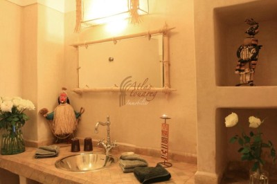 RIAD MAISON D’HÔTE AVEC PISCINE DE 5 CHAMBRES À KASBAH MARRAKECH MÉDINA