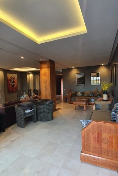 Villa à la location prestigia Golf City