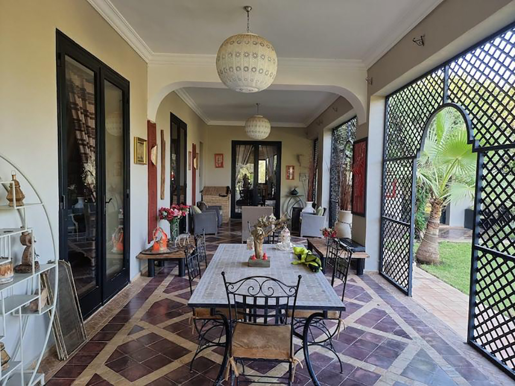 Villa 8 chambres axe Ouarzazate