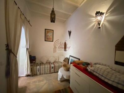 VENTE RIAD DE 4 CHAMBRES À DERB DABACHI MARRAKECH MÉDINA