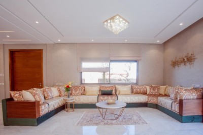 Villa semi fini à vendre sure la Route d'Amzmiz