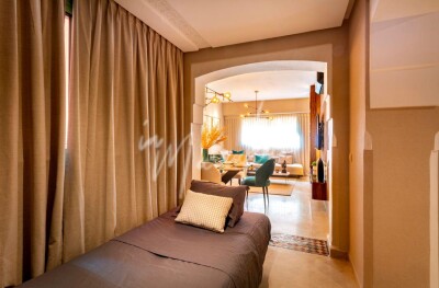 Sompteux studio à la location