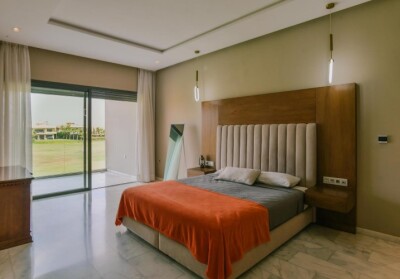 Villa 4 chambres en 1ère ligne de golf-10