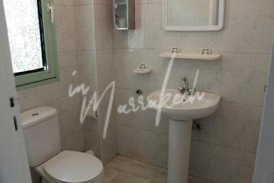 Trois chambres avec terrasse à louer avec vue dégagée