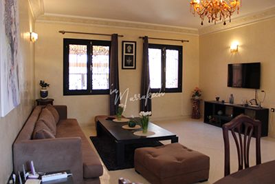 Agréable villa avec piscine à la vente