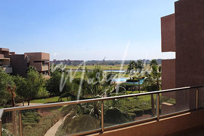 Magnifique 3 chambres sur golf avec vue sur  lac et l golf