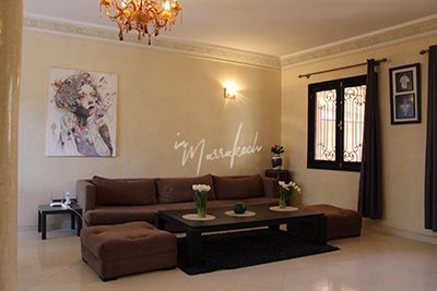 Agréable villa avec piscine à la vente