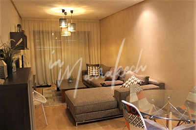 Joli appartement avec jardin dans un domaine golfique