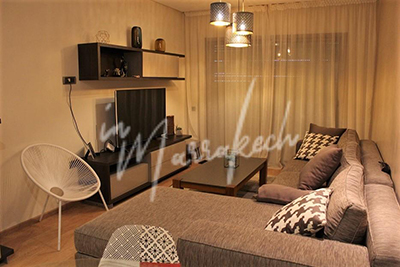 Joli appartement avec jardin dans un domaine golfique