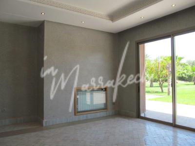 Magnifique villa vide à la palmeraie