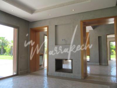 Magnifique villa vide à la palmeraie