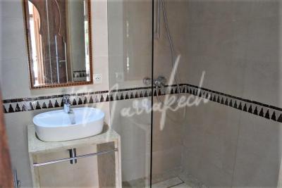 Magnifique trois chambres à louer sur Targa