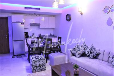 Coquet studio avec terrasse et sans vis à vis