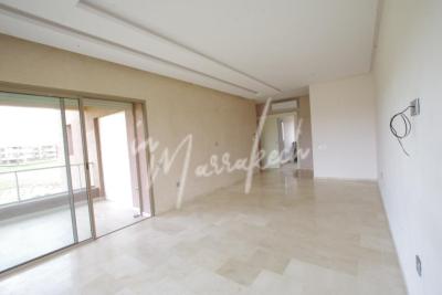 Magnifique 3 chambres  vide avec vue sur golf