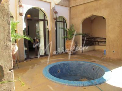 Charmante villa de 3 chambres dans un domaine