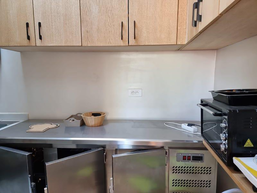 Local refait à neuf Victor Hugo